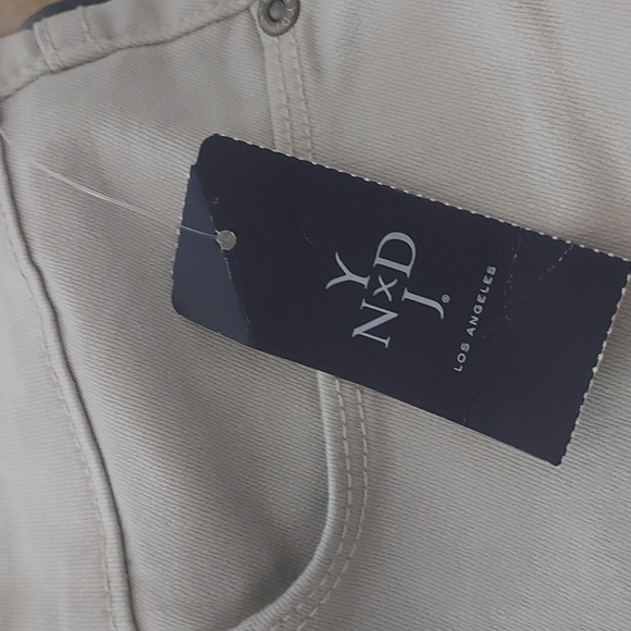 NYDJ NWT jeans - Picture 4 of 9